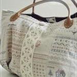 Madisyn Weekend Tote Bag (..