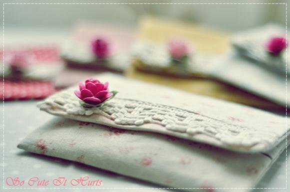 Wesley purse in linen shabby chic roses and gingham shades of pink 