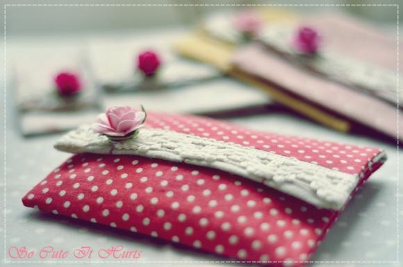 Wesley purse in linen dots and gingham shades of red 