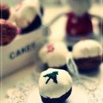 Going walnuts Christmas Tre..